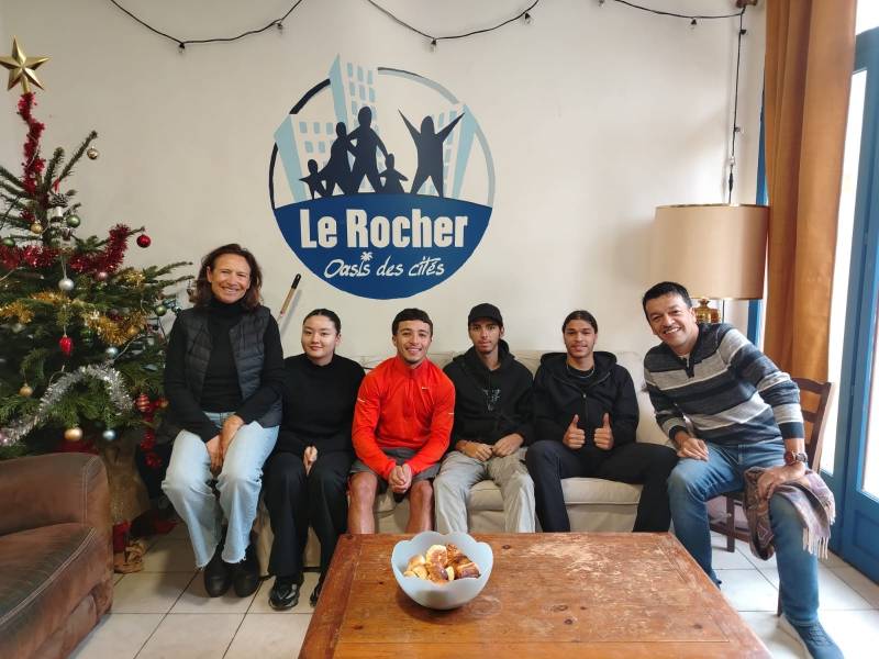 Des étudiants de BTS CCST du lycée Saint Vincent de Paul à Marseille – Vivre la fraternité au cœur des quartiers