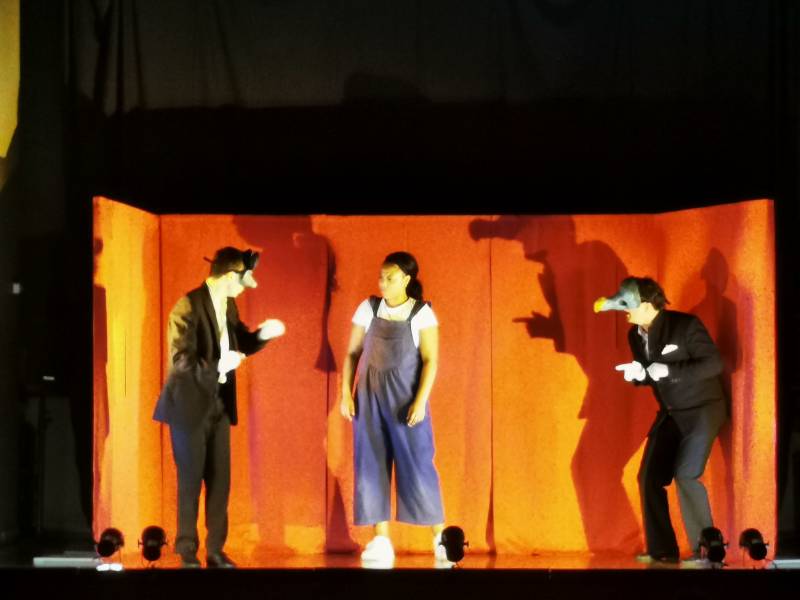 Pièce de théatre SVP Marseille