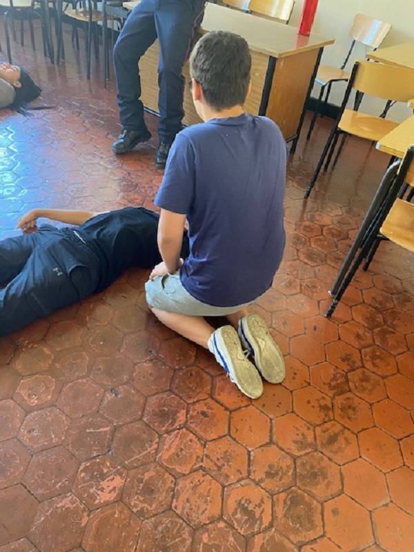 Vérifier les signes vitaux