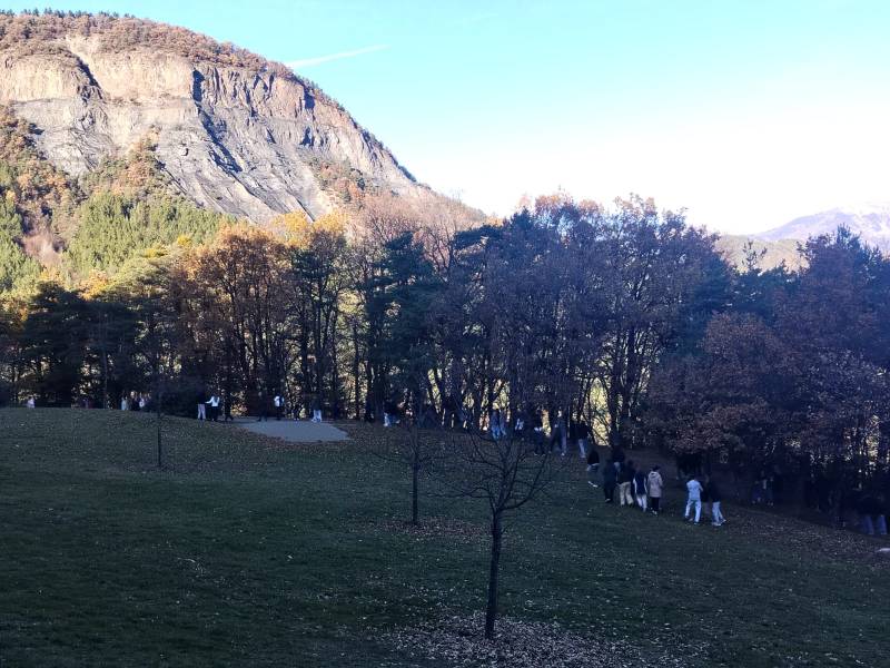 Le collège Saint Vincent de Paul à Notre Dame de Laus : Pèlerins de paix.