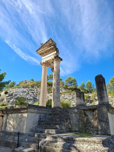 Journée d'intégration à St Rémy de Provence pour la filières ST2S du lycée St Vincent de Paul Marseille