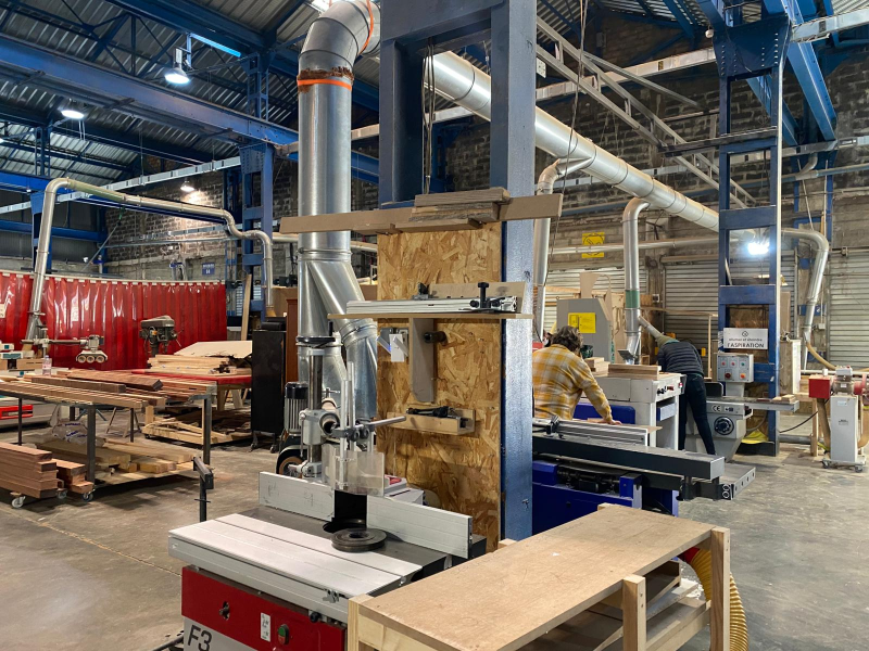 Les élèves de 3ème C du collège de st Vincent de Paul à Ici Marseille